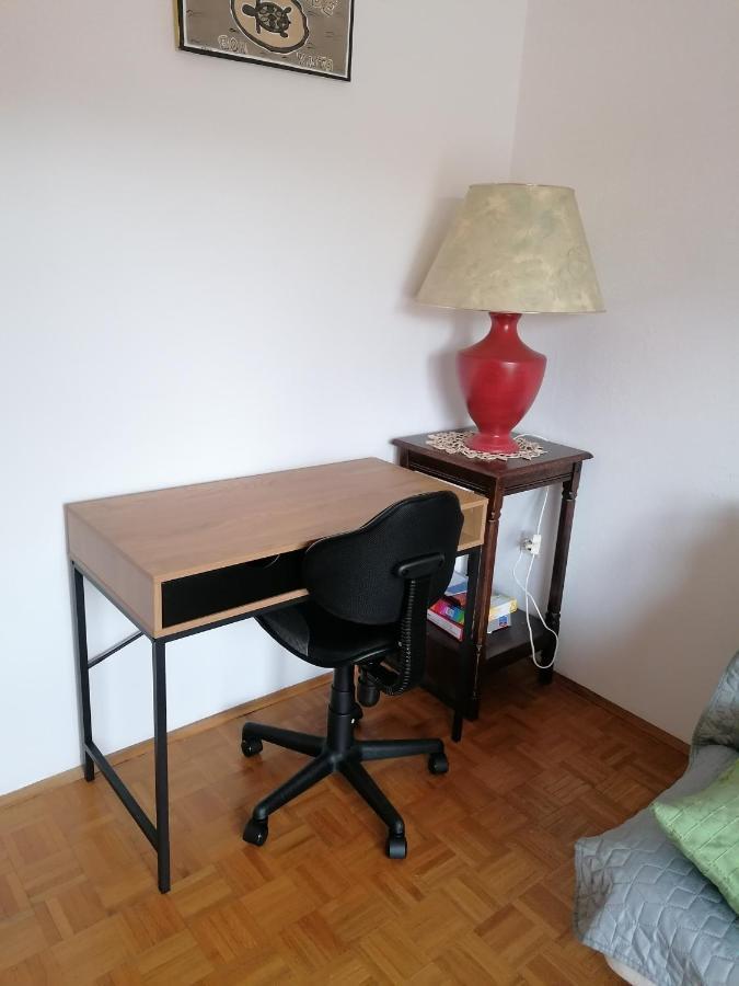 Apartmaji Karbic Postojna Exterior foto